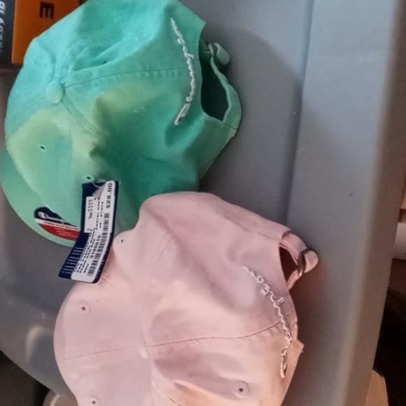 Ladies champion hats - Picture 2 of 2